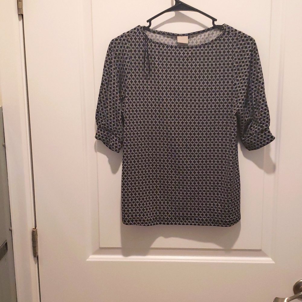 HM black and white blouses, balloons leave, colir black and white size s